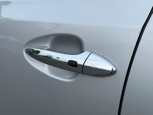 Used 2010 Lexus ES 350 image 33