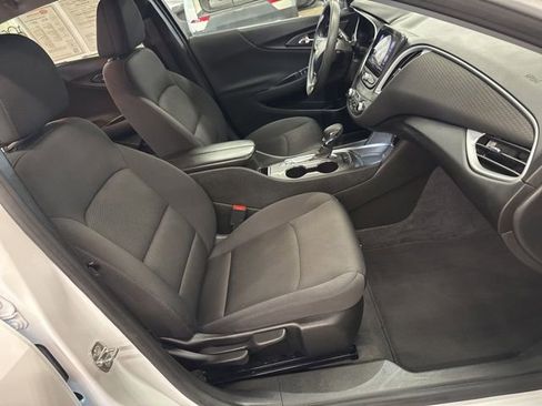 Used 2023 Chevrolet Malibu LT FWD image 26
