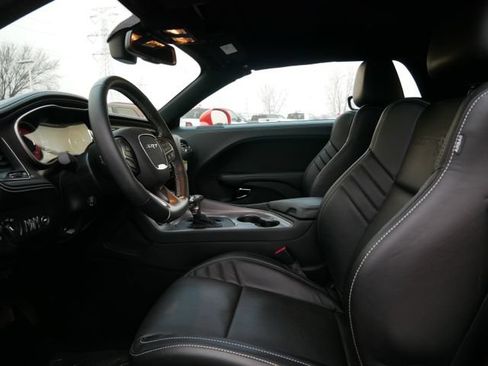 New 2023 Dodge Challenger SRT Hellcat RWD image 3