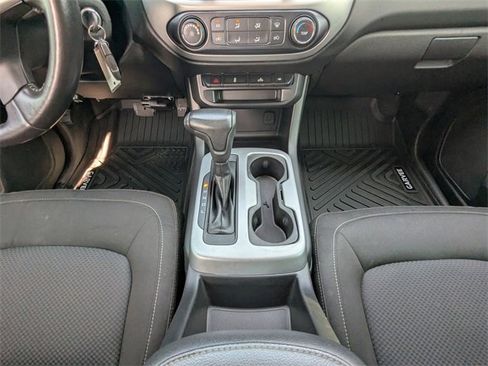 Used 2021 Chevrolet Colorado LT image 20
