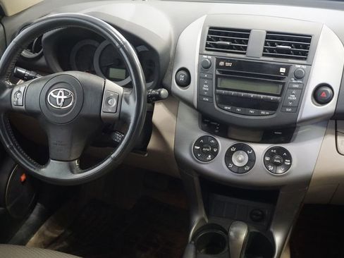 Used 2008 Toyota RAV4 Limited image 24