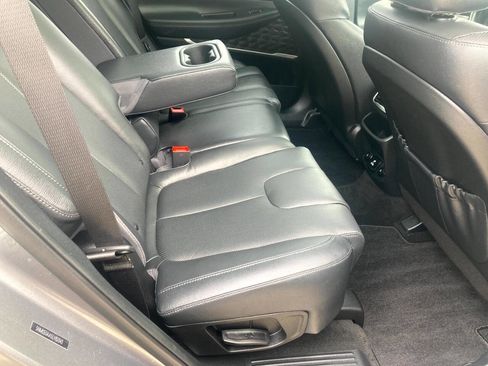 Used 2020 Hyundai Santa Fe Limited image 19