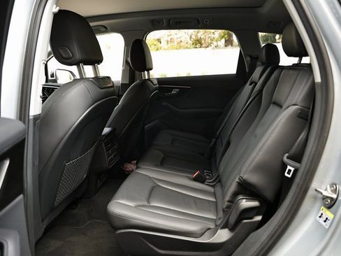 Used 2024 Audi Q7 2.0T Premium Plus image 24