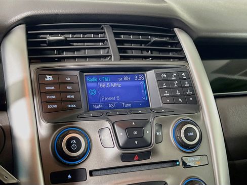 Used 2013 Ford Edge SE FWD image 27