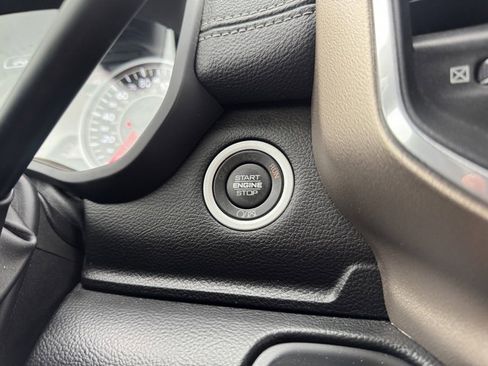 Used 2019 RAM 2500 Laramie image 28