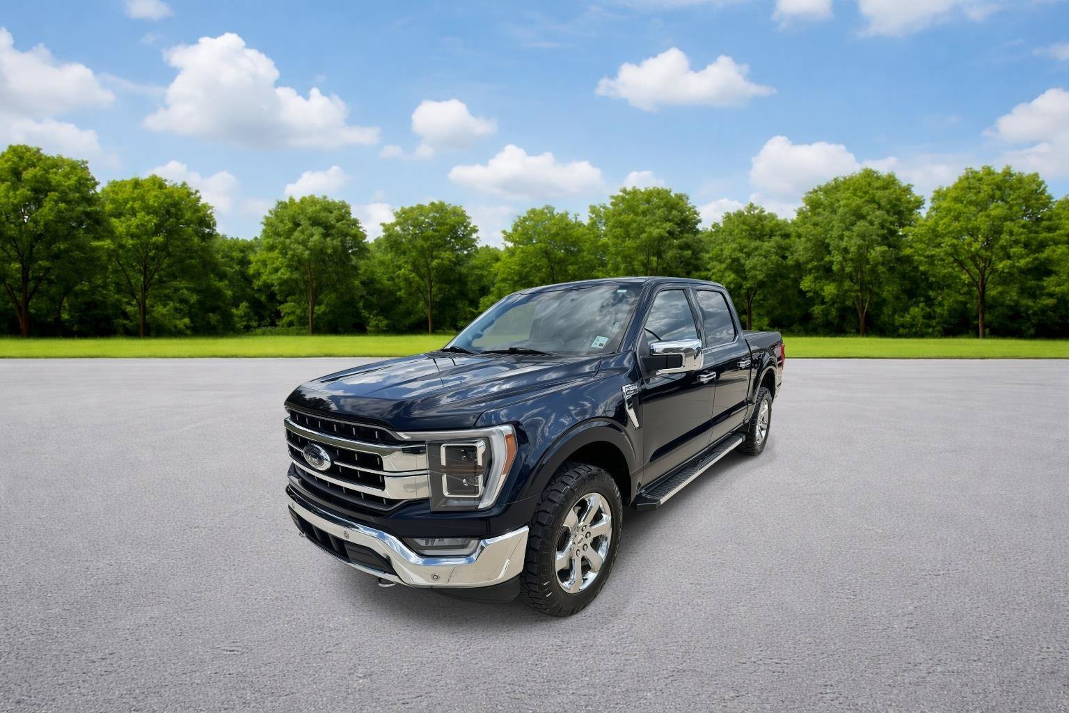 Used 2023 Ford F150 Lariat w/ Equipment Group 502A High AWD/4WD image 3