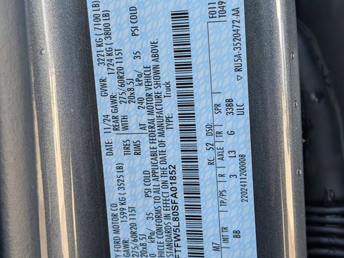 New 2025 Ford F150 Lariat w/ Equipment Group 501A Mid image 26