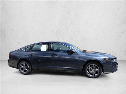 Used 2023 Honda Accord EX image 4