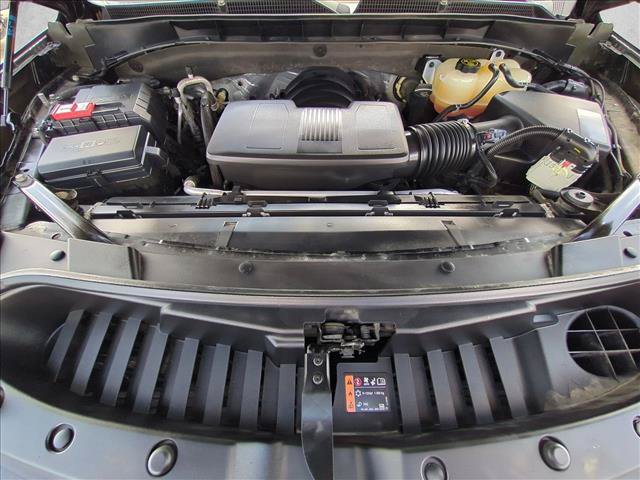 Used 2023 GMC Yukon XL Denali Ultimate AWD/4WD image 23