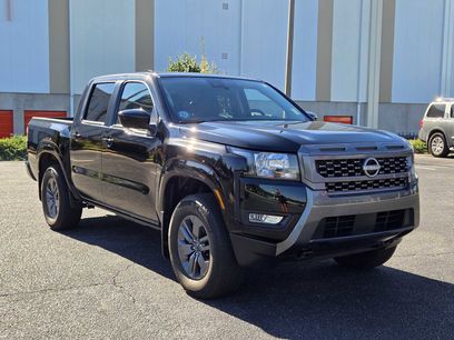 Used 2025 Nissan Frontier SV w/ SV Convenience Package