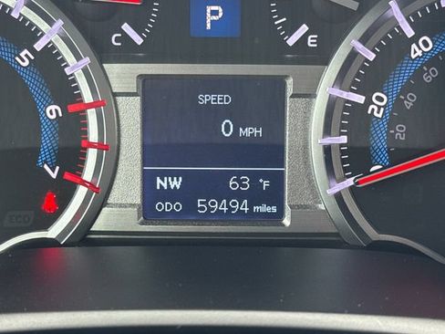 Used 2019 Toyota 4Runner TRD Off-Road AWD/4WD image 24