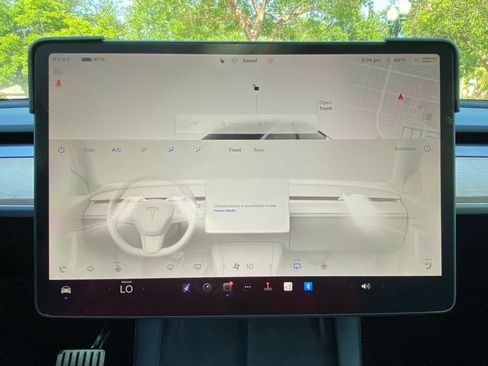Used 2025 Tesla Model Y Performance AWD/4WD image 30