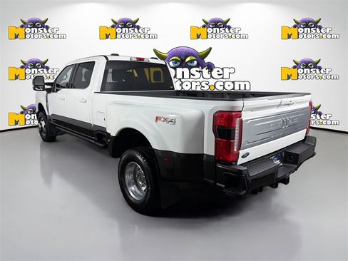 Used 2024 Ford F350 King Ranch image 7