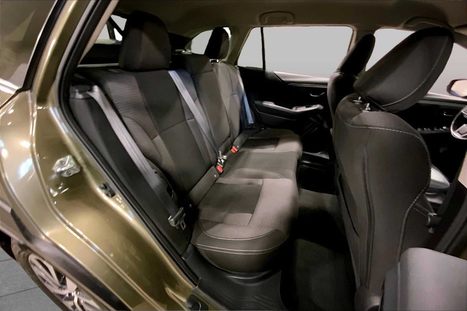 Used 2024 Subaru Outback Premium AWD/4WD image 19
