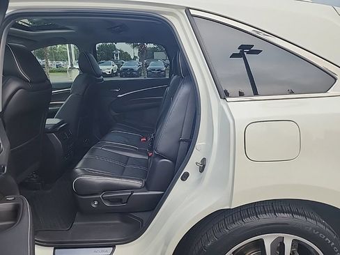 Used 2018 Acura MDX w/ Advance & Entertainment Pac AWD/4WD image 15