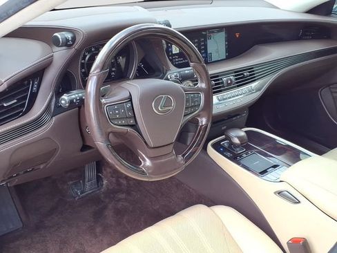 Used 2019 Lexus LS 500 AWD w/ Interior Upgrade Package image 5