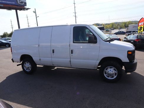 Used 2011 Ford E-250 and Econoline 250 w/ PWR Group image 3