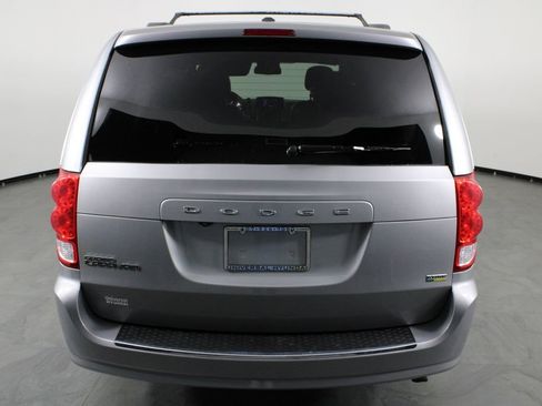 Used 2019 Dodge Grand Caravan GT image 9