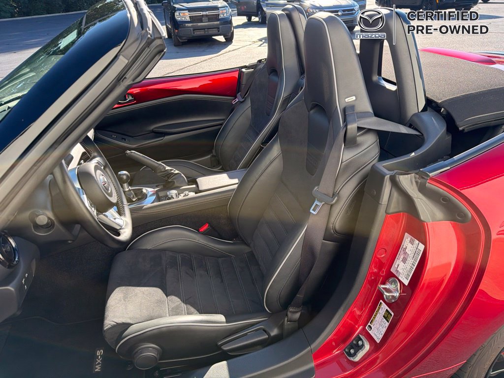 Used 2025 MAZDA MX-5 Miata Club w/ Brembo/BBS Recaro Package RWD image 33