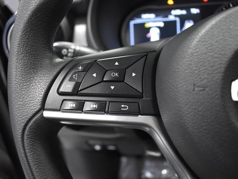 Used 2020 Nissan Kicks SV FWD image 26