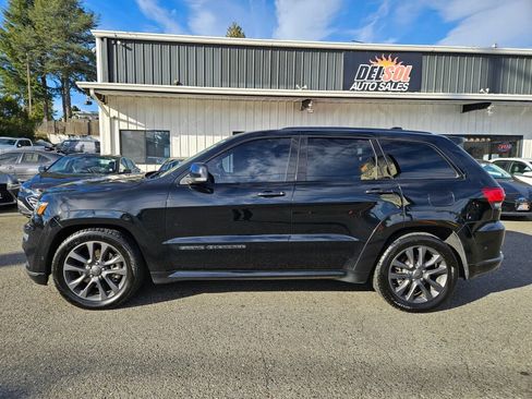 Used 2018 Jeep Grand Cherokee High Altitude image 12