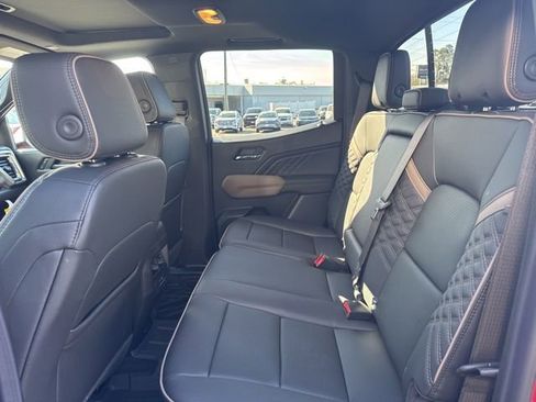 New 2026 GMC Canyon Denali image 13