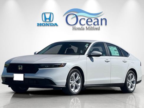 New 2025 Honda Accord LX image 1