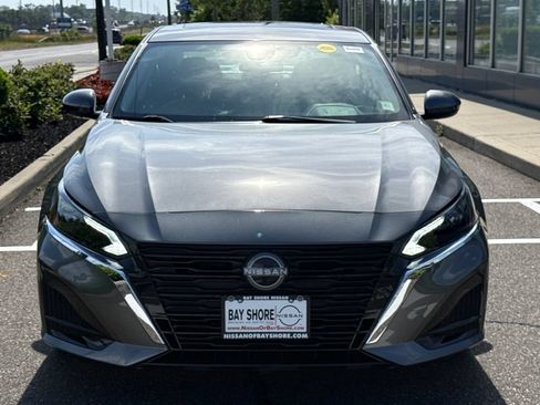 Certified 2025 Nissan Altima 2.5 SV w/ SV Special Edition Package FWD image 3