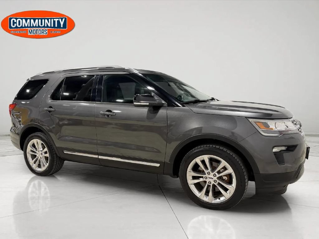 Used 2018 Ford Explorer XLT w/ Equipment Group 202A AWD/4WD image 10