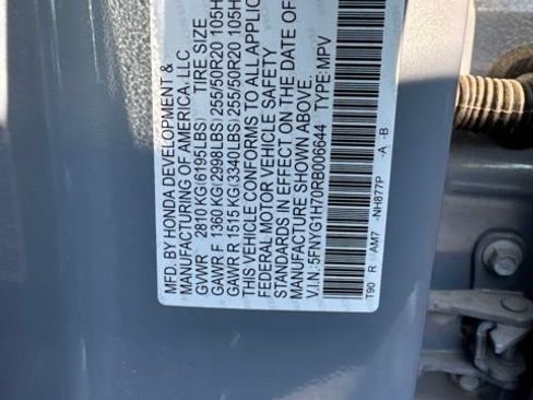 Used 2024 Honda Pilot Touring image 8