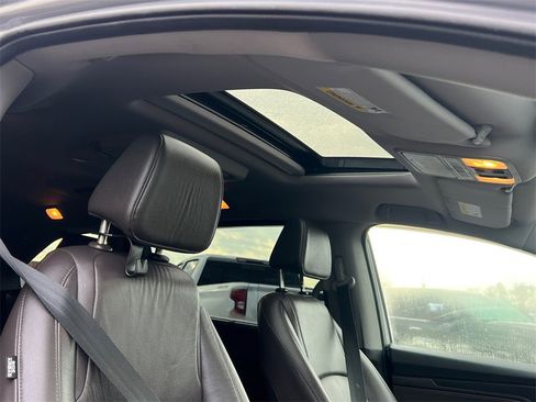 Used 2018 Honda Odyssey EX-L image 12