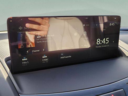 New 2025 Acura RDX SH-AWD image 23