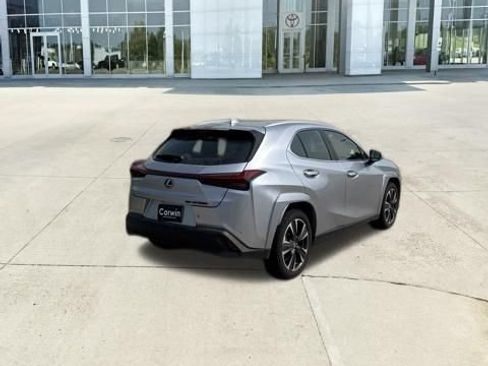 Used 2026 Lexus UX 300h AWD w/ Accessory Package (2T) image 6