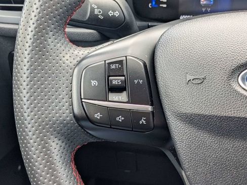Used 2023 Ford Escape ST-Line FWD image 23