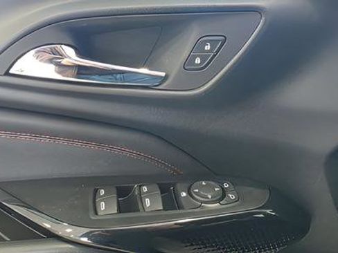 New 2026 Chevrolet Trax RS w/ Sunroof Package FWD image 12