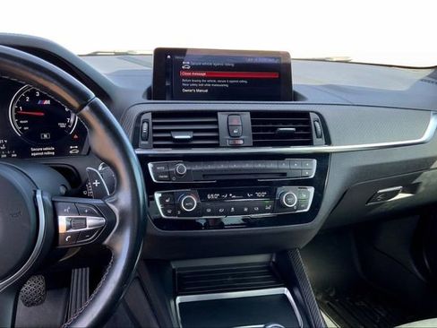 Used 2018 BMW M2 RWD image 6