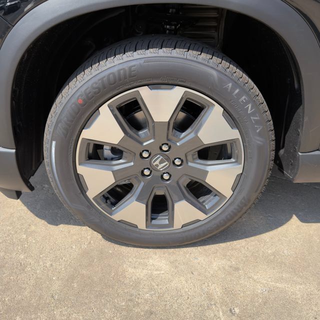 New 2026 Honda Pilot Elite image 10