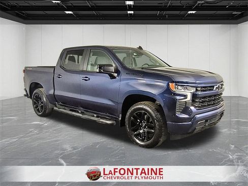 Used 2023 Chevrolet Silverado 1500 RST w/ Convenience Package II image 2