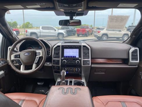 Used 2019 Ford F150 King Ranch w/ Equipment Group 601A Luxury AWD/4WD image 16