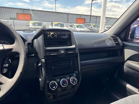 Used 2006 Honda CR-V EX image 15