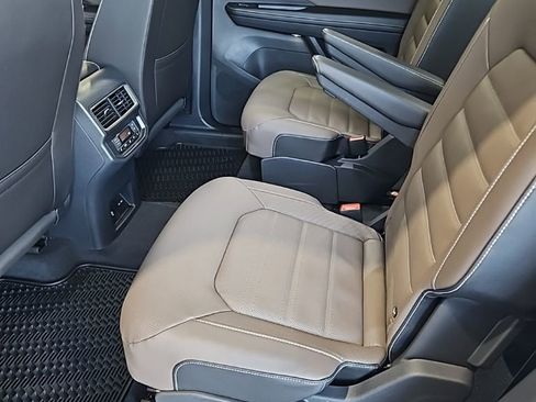 New 2026 Volkswagen Atlas SEL image 24