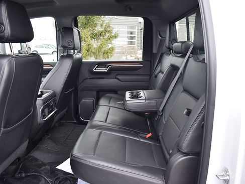 Used 2025 GMC Sierra 2500 Denali w/ Max Trailering Package image 7