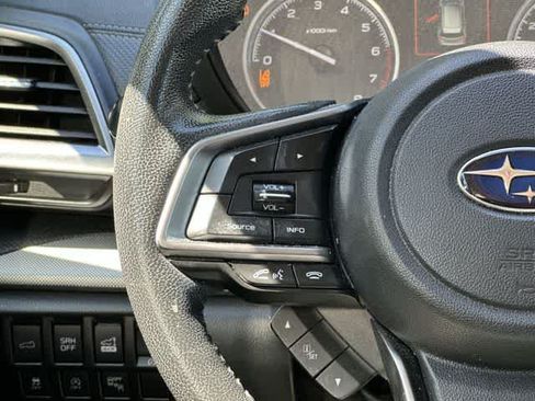 Used 2019 Subaru Forester Limited AWD/4WD image 9
