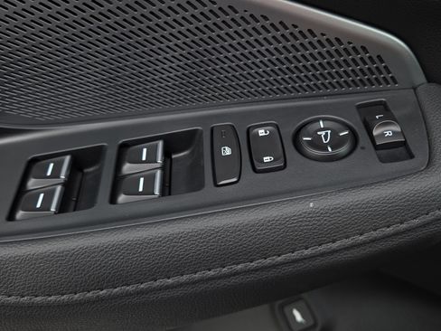 New 2026 Acura MDX SH-AWD image 37
