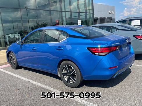 Used 2025 Nissan Sentra SV FWD image 3