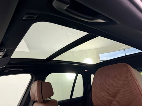 New 2026 BMW X5 xDrive40i w/ M Sport Package image 14