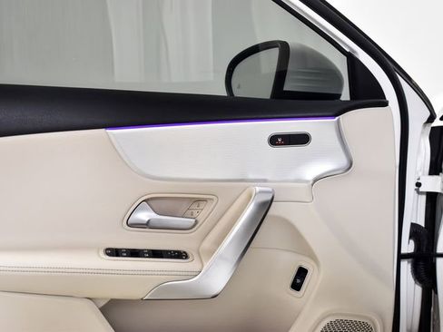 Certified 2022 Mercedes-Benz A 220 A 220 image 18