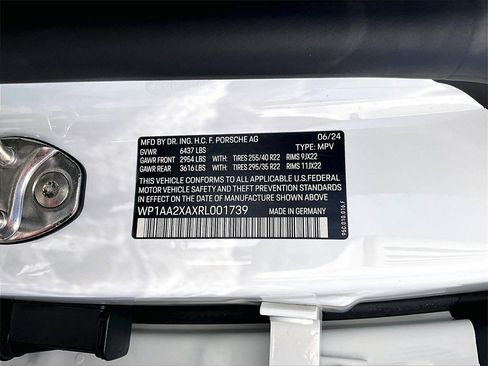 Used 2024 Porsche Macan 4 Electric image 26