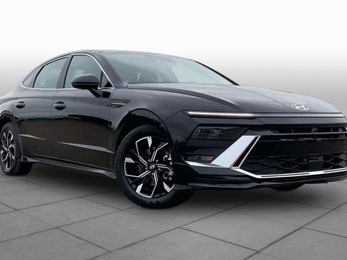 Used 2025 Hyundai Sonata SEL image 3