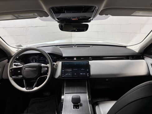 Used 2025 Land Rover Range Rover Velar Dynamic SE image 35